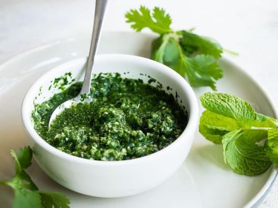 Risks of Mint Sauce for Dogs Risks of Mint Sauce for Dogs